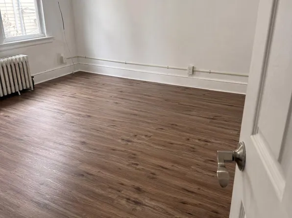 39 Fox St APT 2, Waterbury, CT 06708