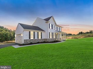 5805 Dogwood Tree Ln, Mineral, VA 23117