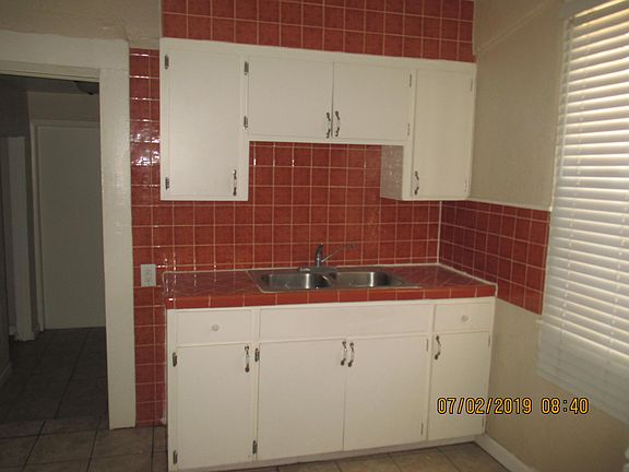 2nd image of 2608 Pershing Dr