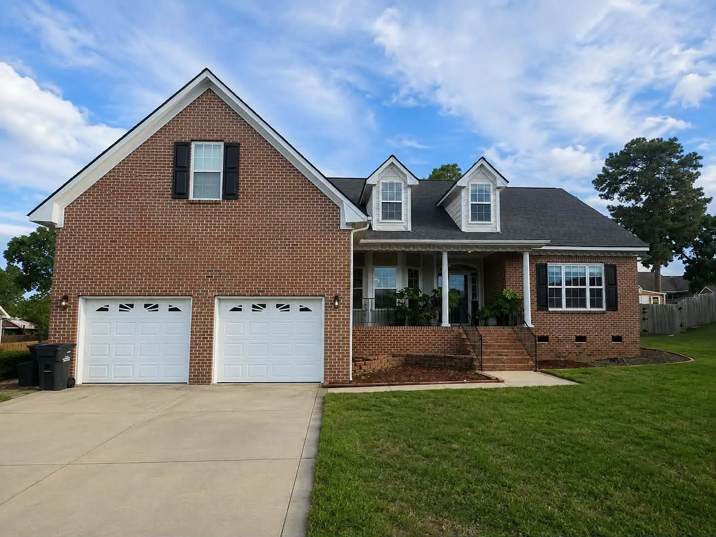 4 bed, 3.5 bath, 3096 sqft, $2,395 — Photo 1