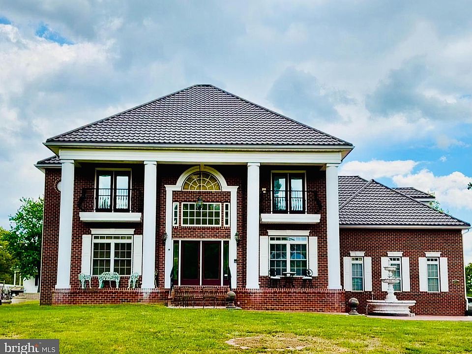 1st image of 12611 Ronquest Ln