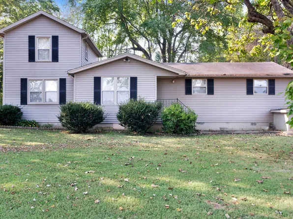 2606 Cave Springs Rd, Greenbrier, TN 37073