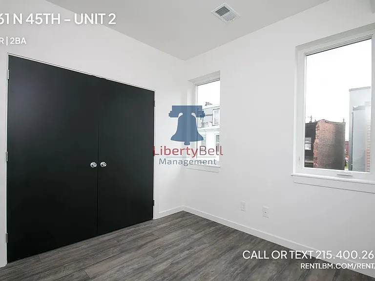 961 45th St — Photo 13