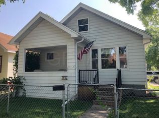 637 7th Ave S, Grand Forks, ND 58201