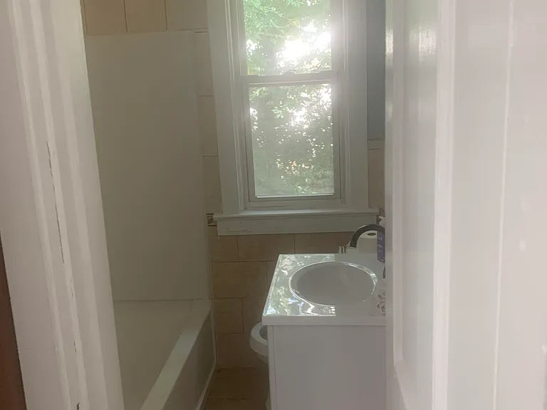 221 Park Dr #1 — Photo 8