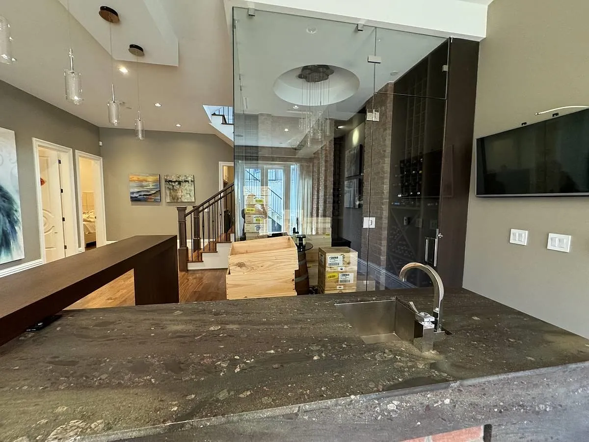 5 bed, 4115 sqft, $11,000 — Photo 3