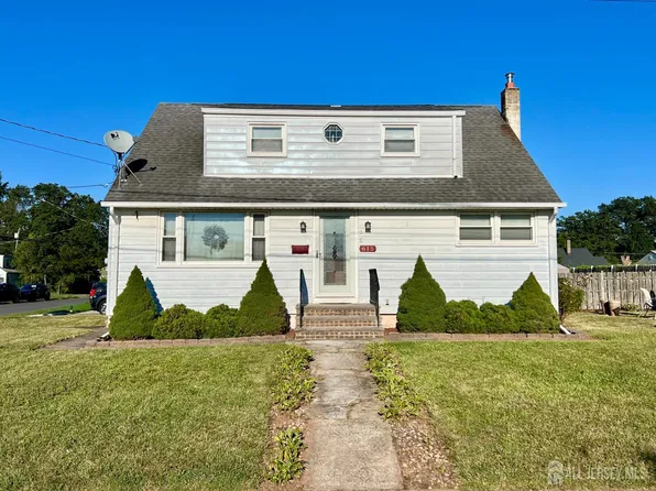 615 Dial Ave, Piscataway, NJ 08854
