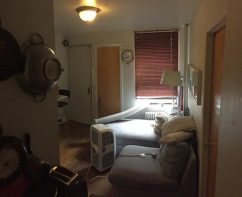 Rented by Kenneth Rosenblum, LREB | media 10