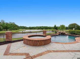 7050 Walden Dr, Tyler, TX 75703
