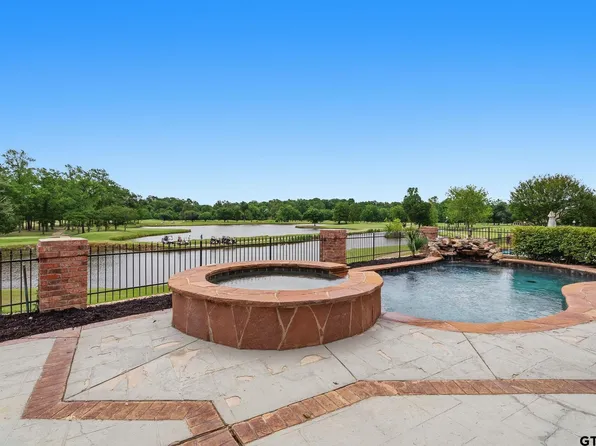 7050 Walden Dr, Tyler, TX 75703