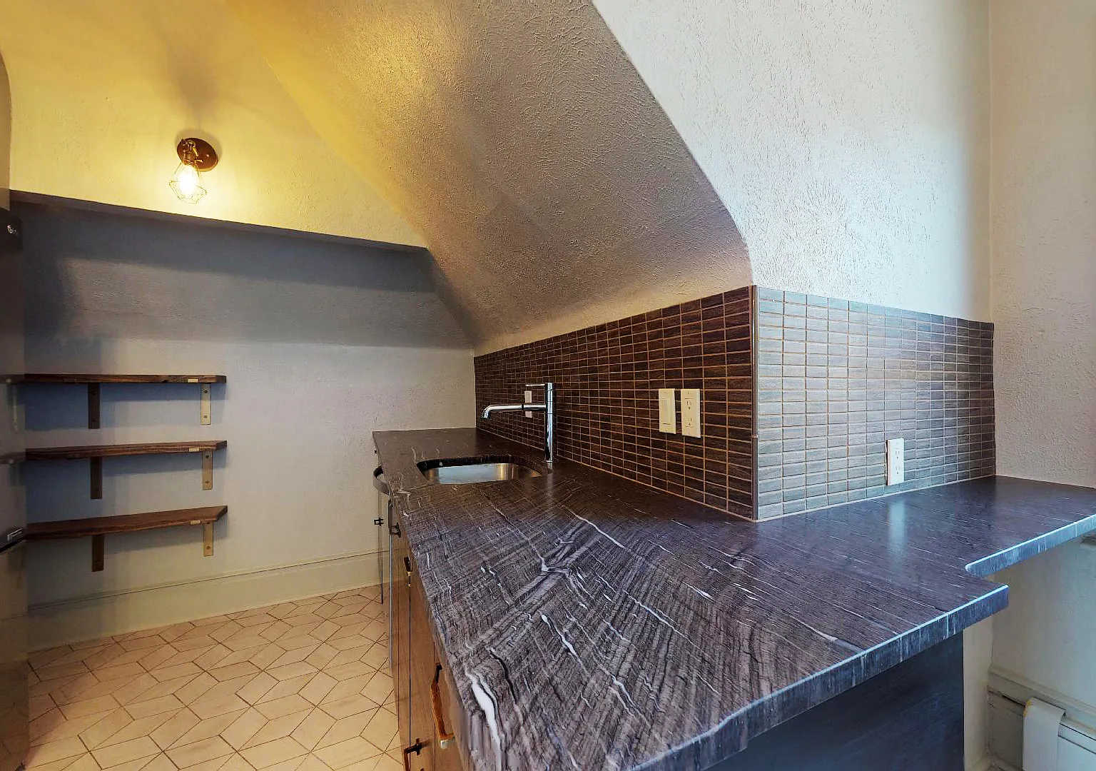 2 bed, 903 sqft, $2,175 — Photo 2