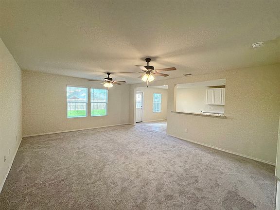 4th image of 1715 Ackerly Dr