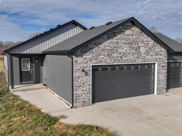 10822 N Fieldstone Ct, Monticello, IN 47960
