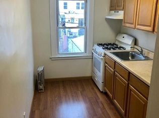 19-16 23rd Rd #12, Astoria, NY 11105