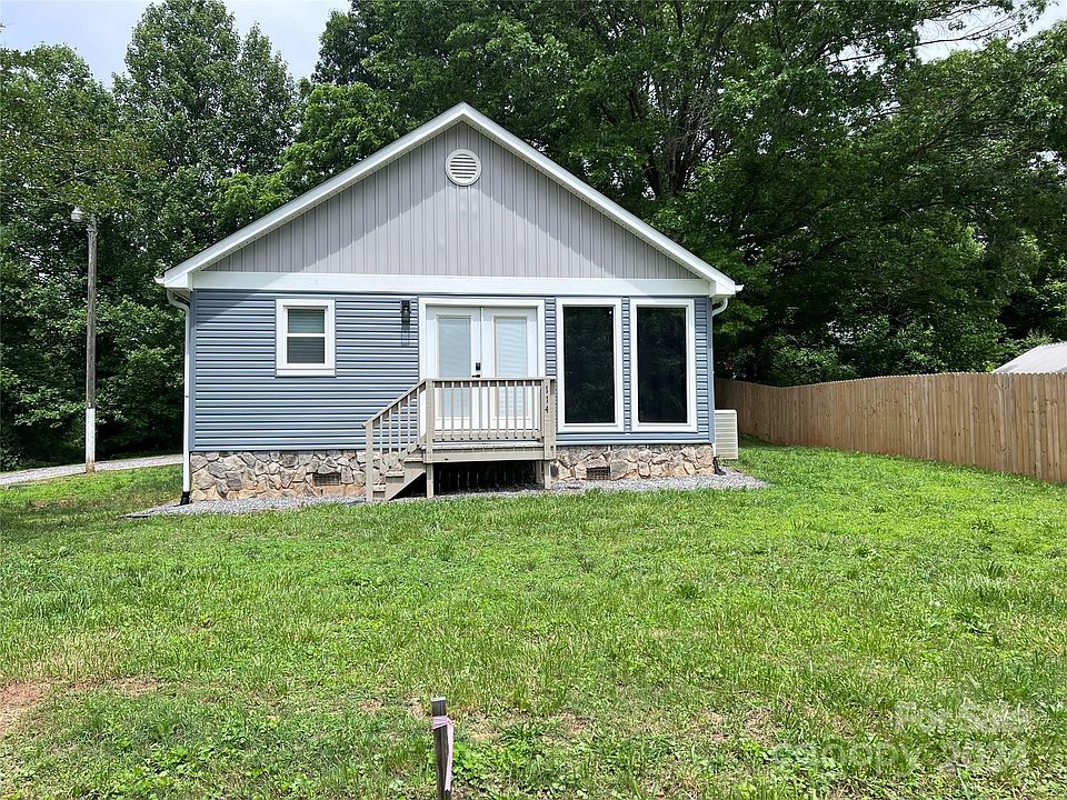 1st image of 114 Pope Pl NW