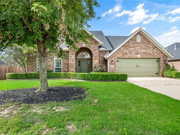 1704 W Capps Rd, Rogers, AR 72758