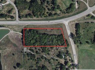 1599 E 700th Rd, Lawrence, KS 66049