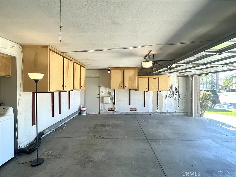 6345 Amherst Ct — Photo 26