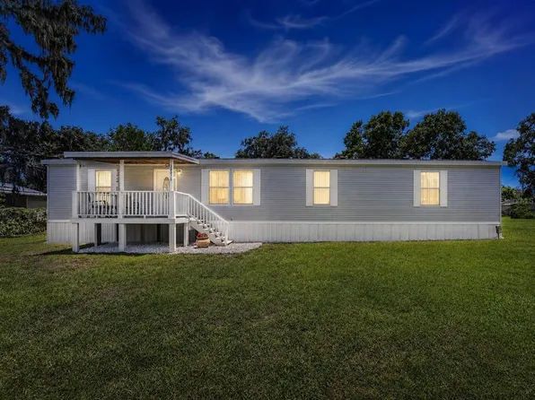 38310 Pear Ct, Zephyrhills, FL 33542