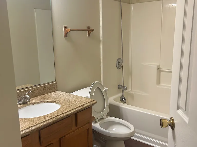 4001 Carmel Grn NW — Photo 15