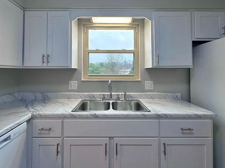 Topside Ridge Townhomes — Photo 21