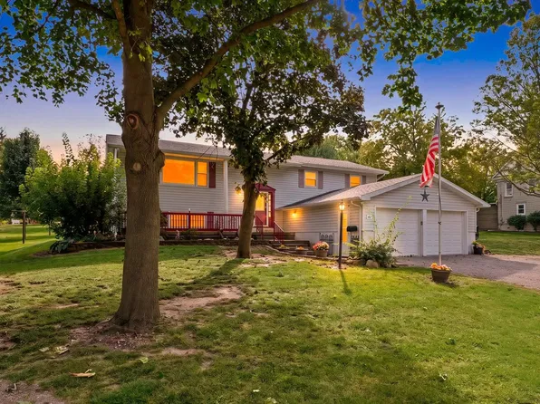 411 E Beech St, Chatsworth, IL 60921