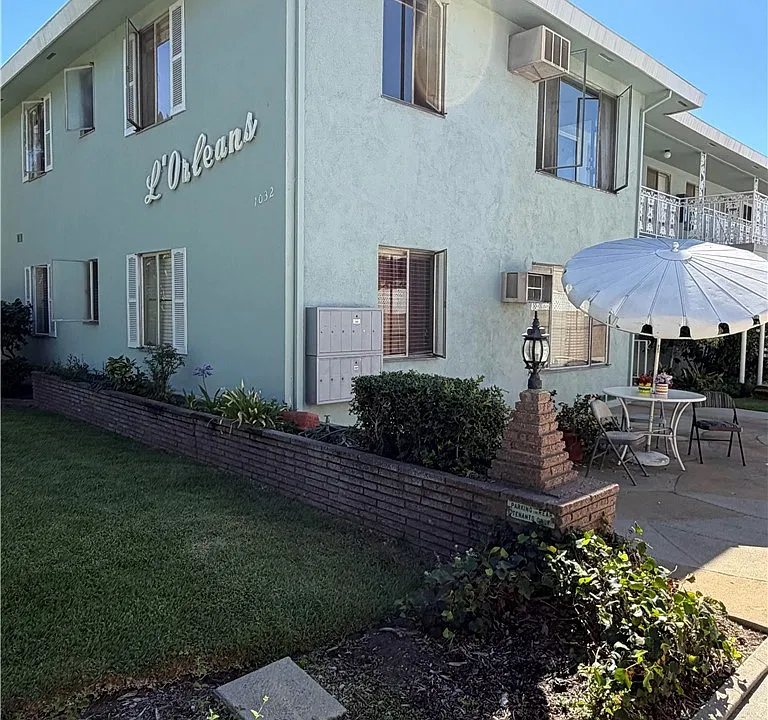 1032 Arcadia Ave
