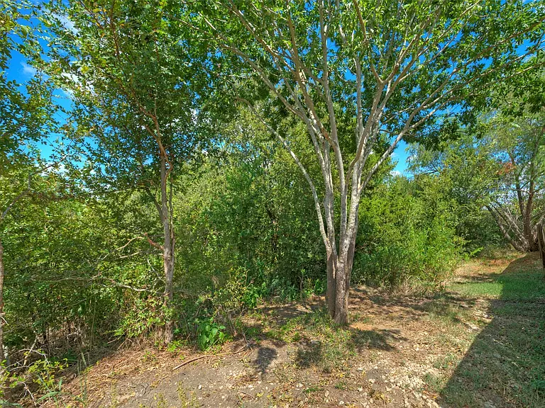 18100 Belfry Pass — Photo 28