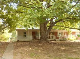 2967 Old Salisbury Rd, Winston Salem, NC 27127