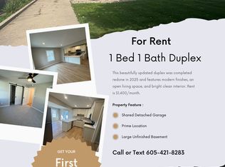 2314 W 22nd St, Sioux Falls, SD 57105