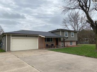 3104 Mike St, Hutchinson, KS 67502