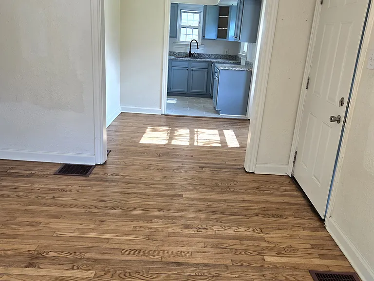 3325 N Denny St — Photo 9