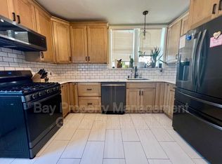 3445 Cresson St, Philadelphia, PA 19129