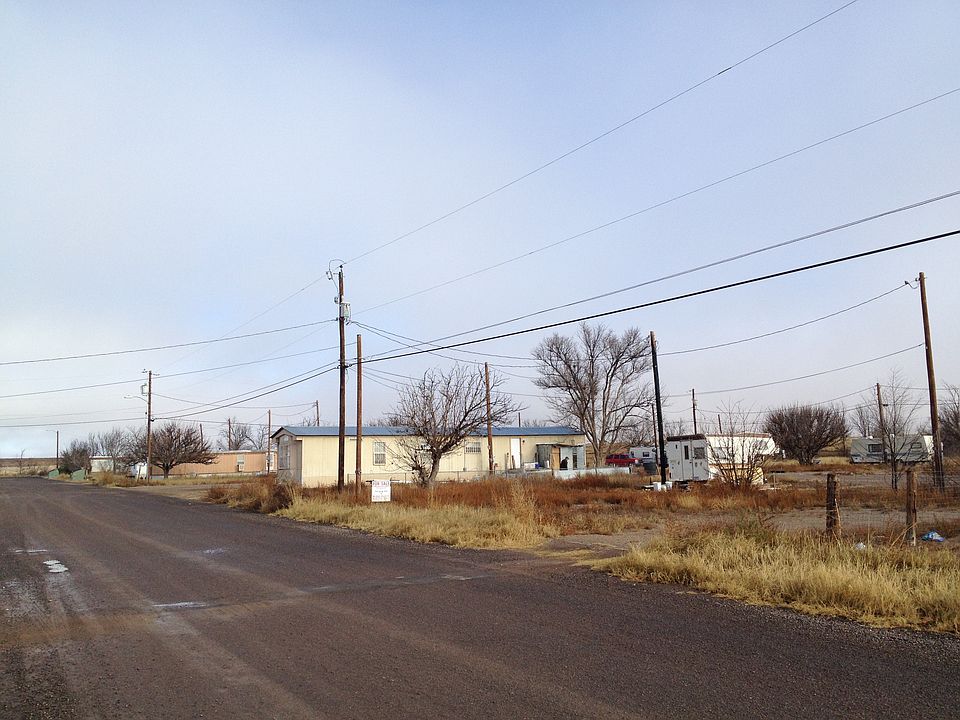2nd image of E Fifth At North Gonzales