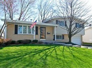 2705 Blanchard Rd, Waukegan, IL 60087