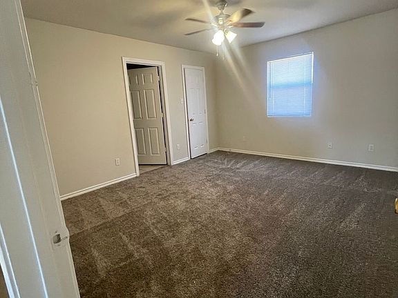 3rd image of 317 Kathy Ln