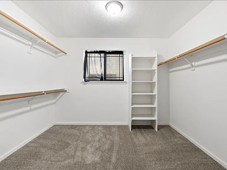 5813 Sidon Ln — Photo 20