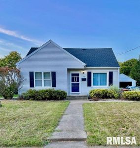 909 Eldridge St, Washington, IL, 61571