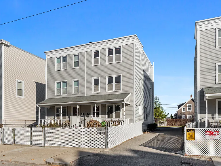 22 Mount Vernon St #B — Photo 18