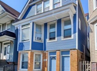 4930 N Western Ave, Chicago, IL 60625