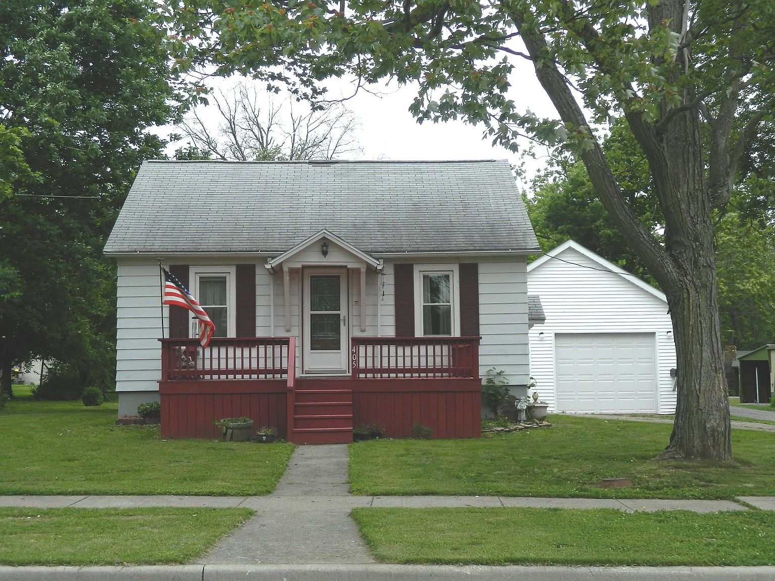 405 W Elm St, Fairfield, IL 62837 Zillow