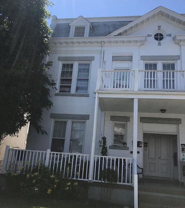1st image of 1608 Monteiro St