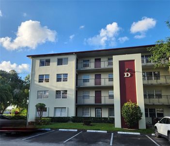 13255 SW 7th Ct APT 401D, Pembroke Pines, FL, 33027