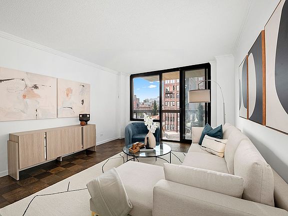 2nd image of 111 E 30th St APT 12C