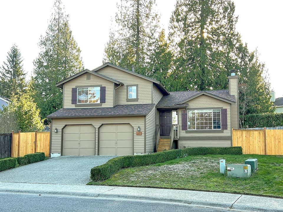 1st image of 1725 221st Pl NE