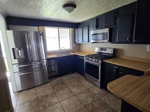 1855 E Riverside Dr SPC 105, Ontario, CA 91761