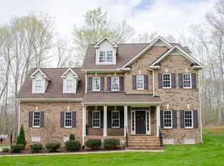 2004 Valley Springs Cir, Powhatan, VA 23139