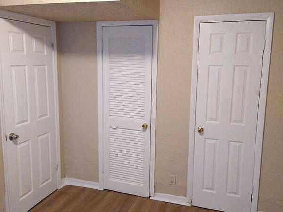 2nd image of 1823 W 6th St APT 3