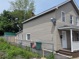 22 Schuyler St, Utica, NY 13502