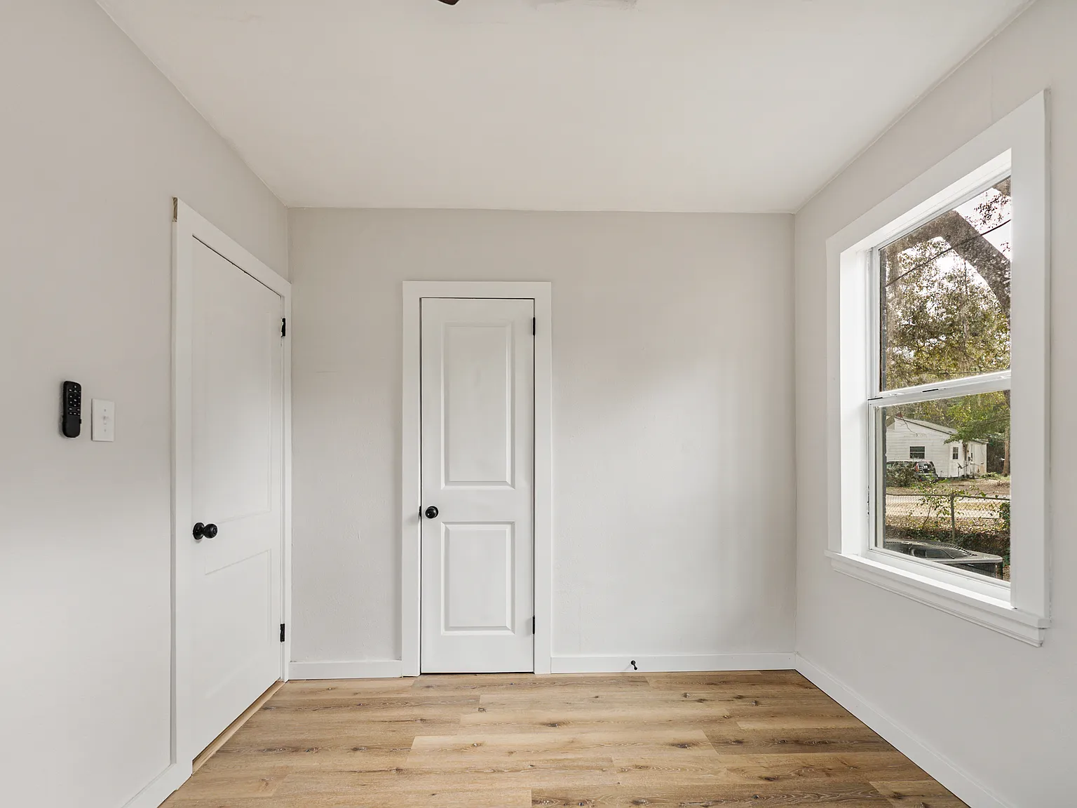 5233 Admiral Halsey Rd — Photo 4